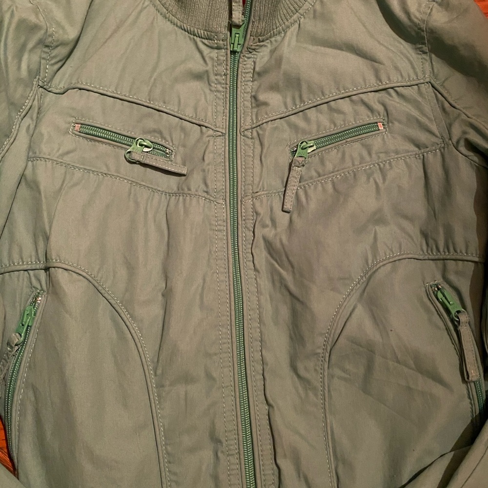 Light green bomber jacket.(Edc by Espirit)